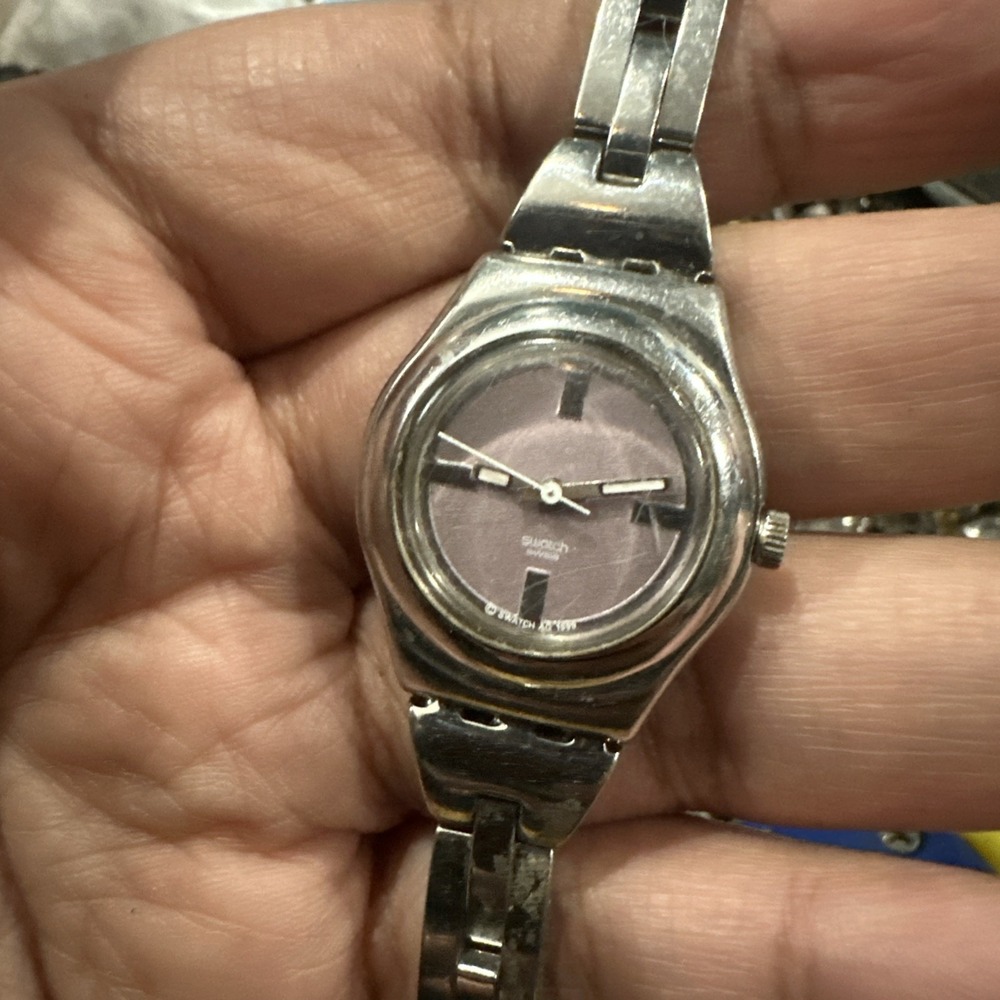 Working Vintage 1999 Swatch Pink Dial Ladies Watch Irony 25mm Fit 7.5in Rare